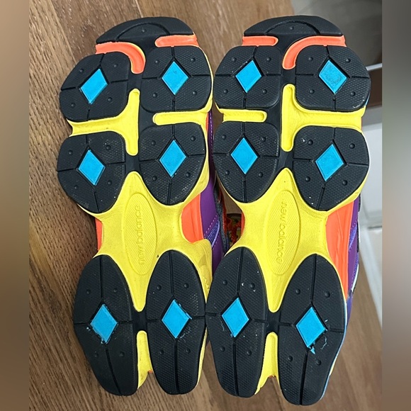 The New Balance 9060 ‘Prism Purple Vibrant Spring’ Sneakers 8.5D - Picture 14 of 15